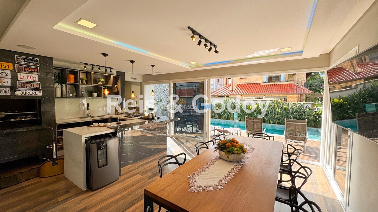 Casa para aluguel de temporada em Florianopolis (Jurerê Internacional)