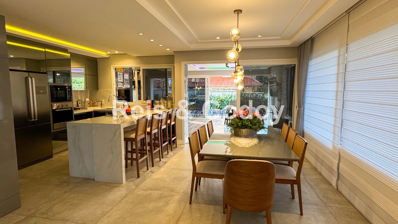 Casa para aluguel de temporada em Florianopolis (Jurerê Internacional)