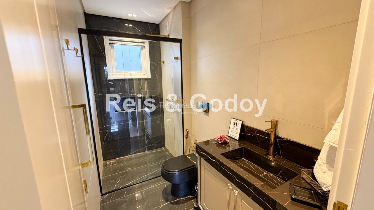 Casa para aluguel de temporada em Florianopolis (Jurerê Internacional)