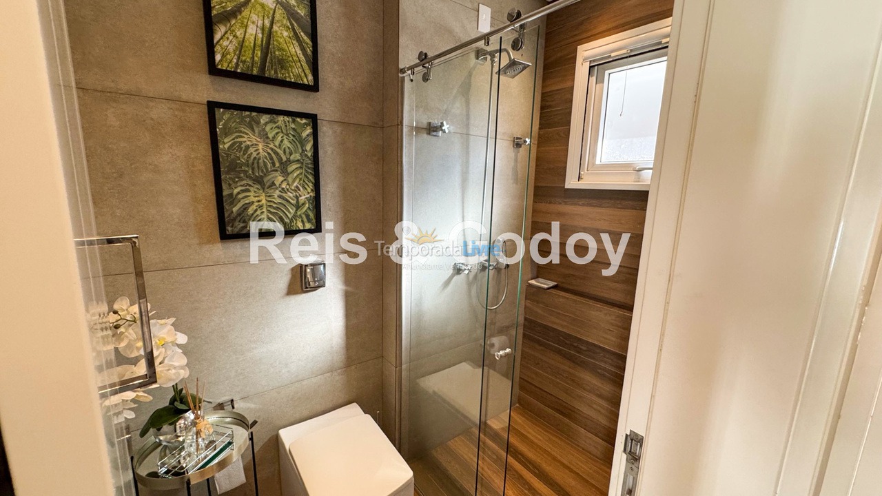 Casa para aluguel de temporada em Florianopolis (Jurerê Internacional)