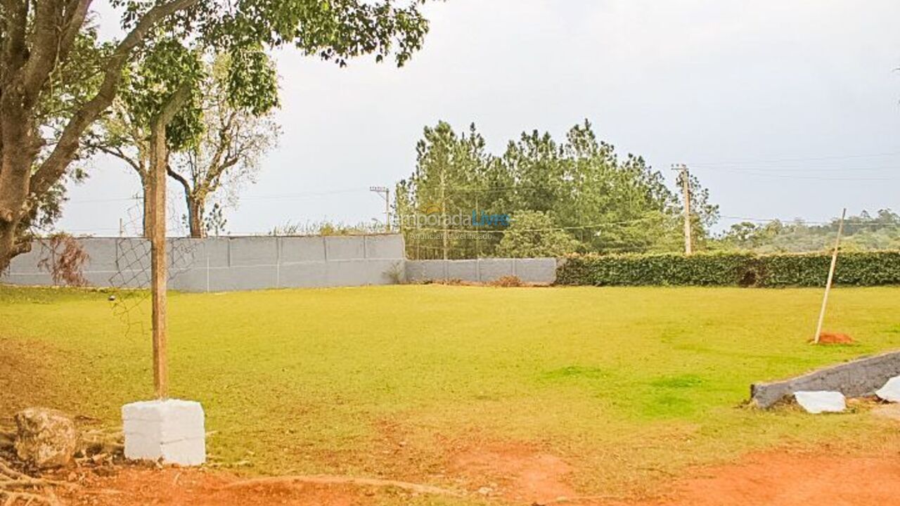 Chácara / sítio para aluguel de temporada em Mairinque (Moreiras)