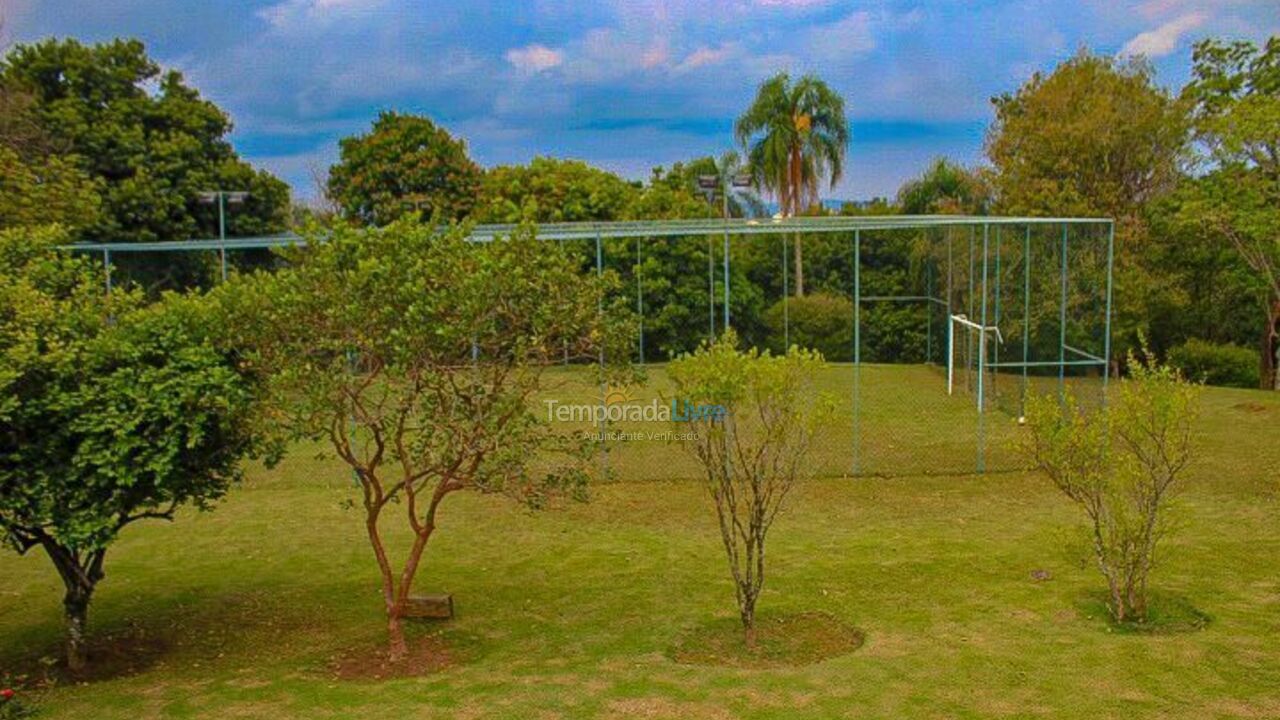 Chácara / sítio para aluguel de temporada em Mairinque (Moreiras)