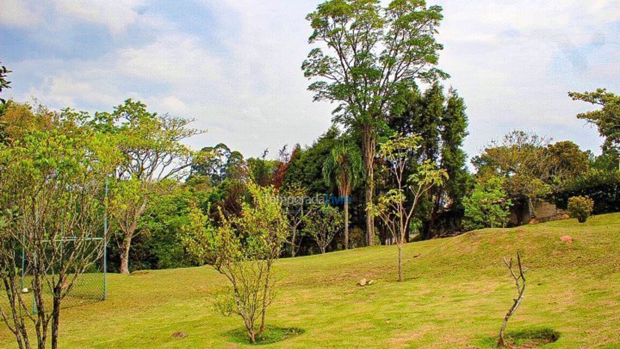 Chácara / sítio para aluguel de temporada em Mairinque (Moreiras)