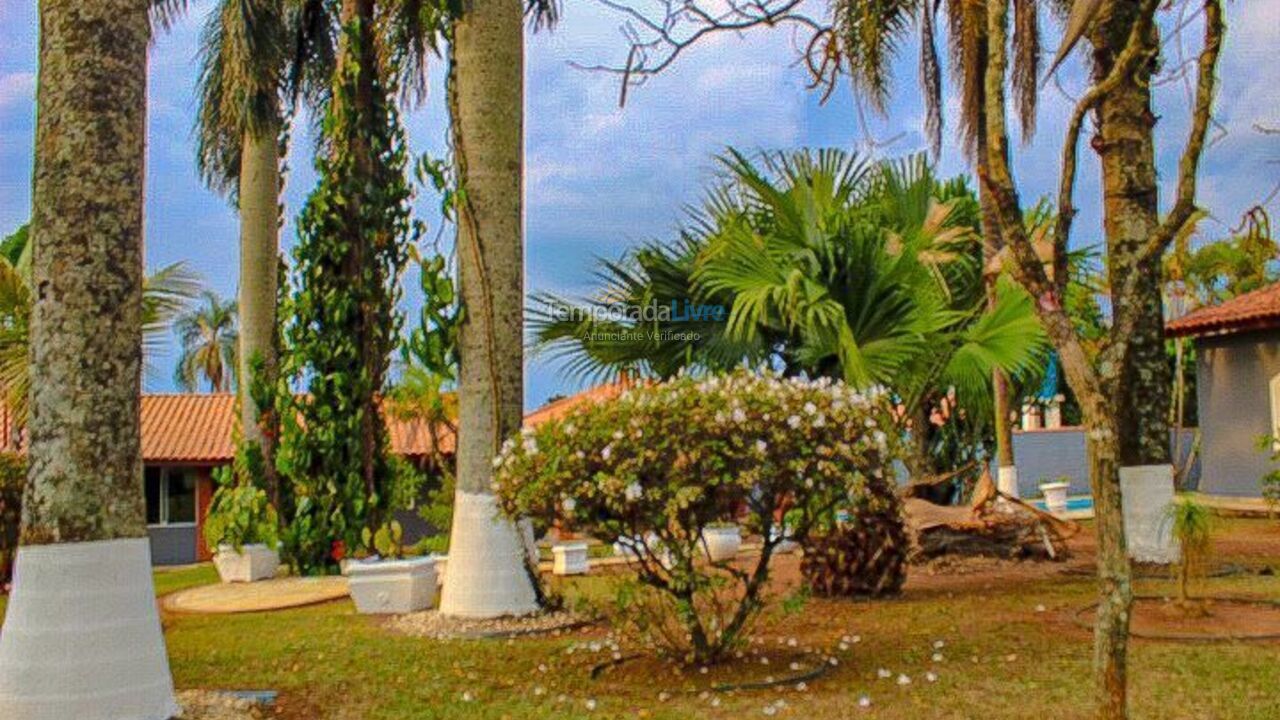 Chácara / sítio para aluguel de temporada em Mairinque (Moreiras)