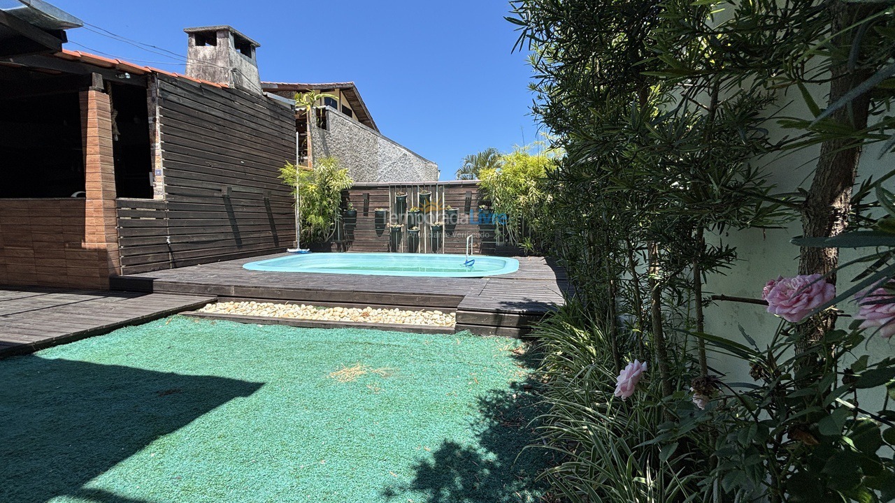 Casa para alquiler de vacaciones em Bombinhas (Praia de Bombas)