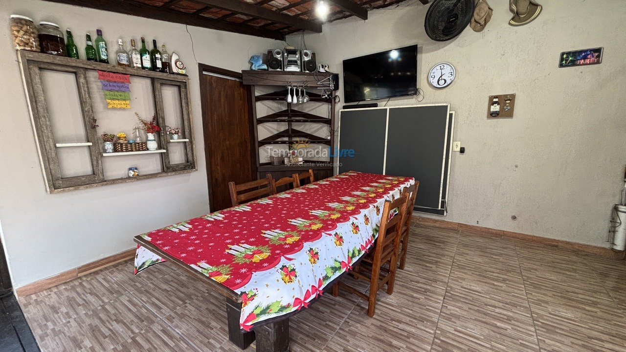 Casa para alquiler de vacaciones em Bombinhas (Praia de Bombas)