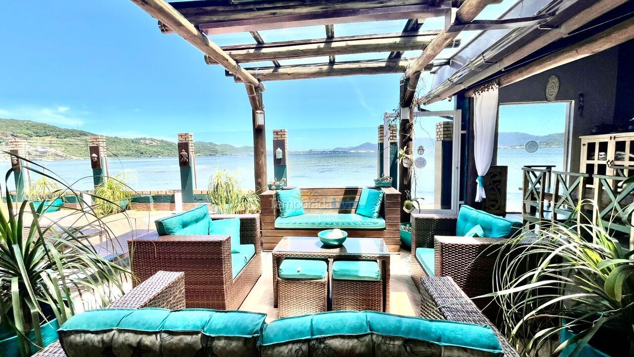 Casa para aluguel de temporada em Florianópolis (Barra da Lagoa)