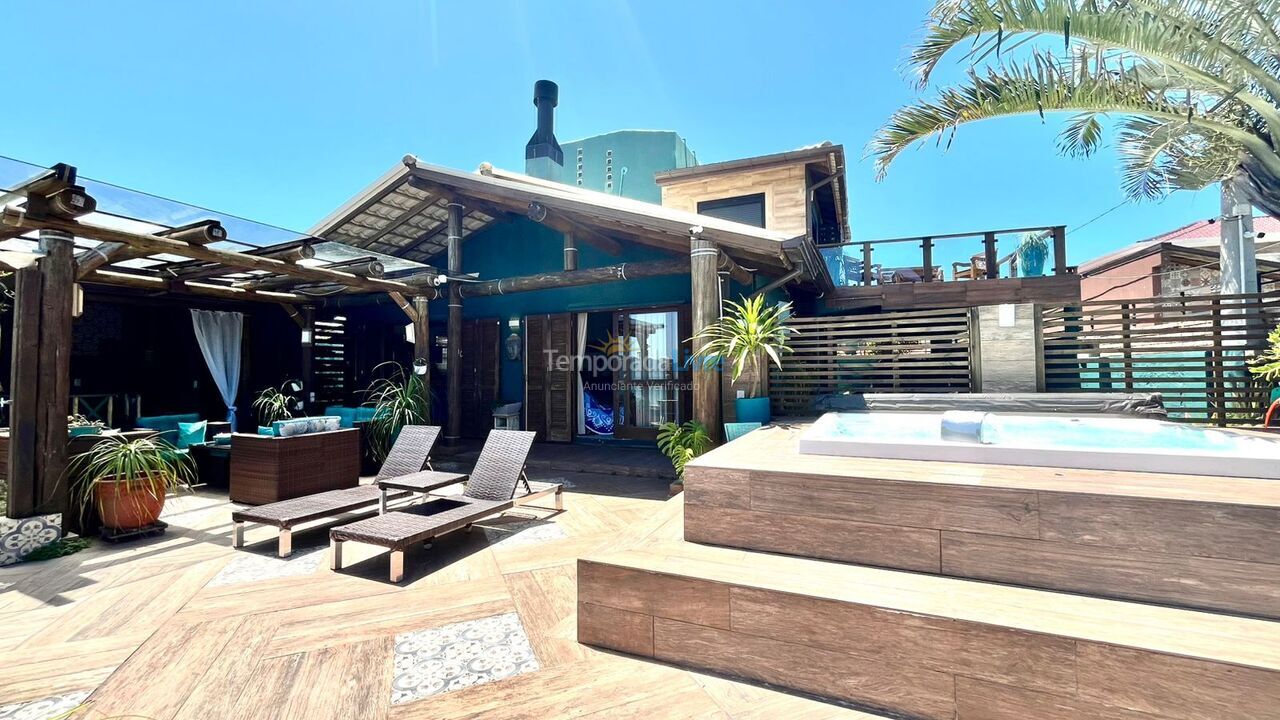 Casa para aluguel de temporada em Florianópolis (Barra da Lagoa)