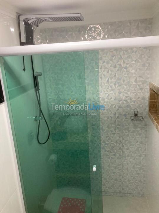 Apartamento para aluguel de temporada em Guarujá (Enseada)