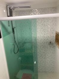 Apto com lazer completo para até 8 pessoas 350 metros da praia