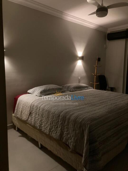 Apartamento para aluguel de temporada em Guarujá (Enseada)