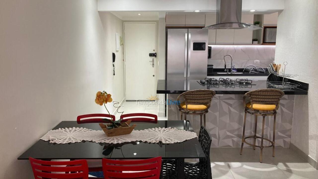 Apartamento para aluguel de temporada em Guarujá (Enseada)