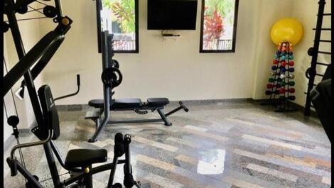 Apto com lazer completo para até 8 pessoas 350 metros da praia