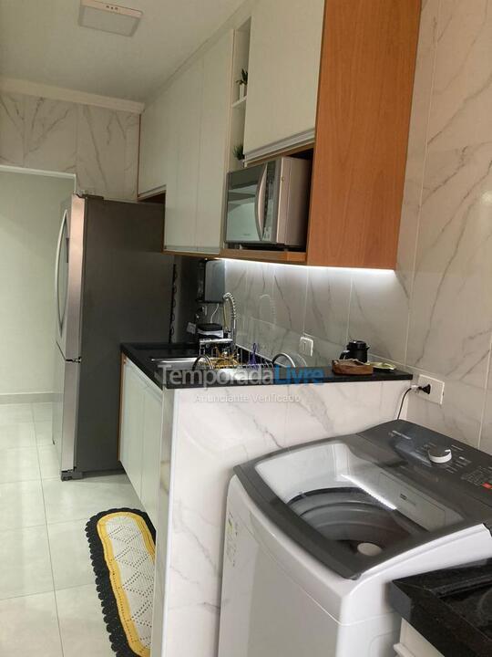 Apartamento para aluguel de temporada em Guarujá (Enseada)