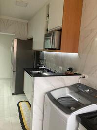 Apto com lazer completo para até 8 pessoas 350 metros da praia