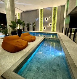 Apartamento de playa con piscina climatizada y 2 suites