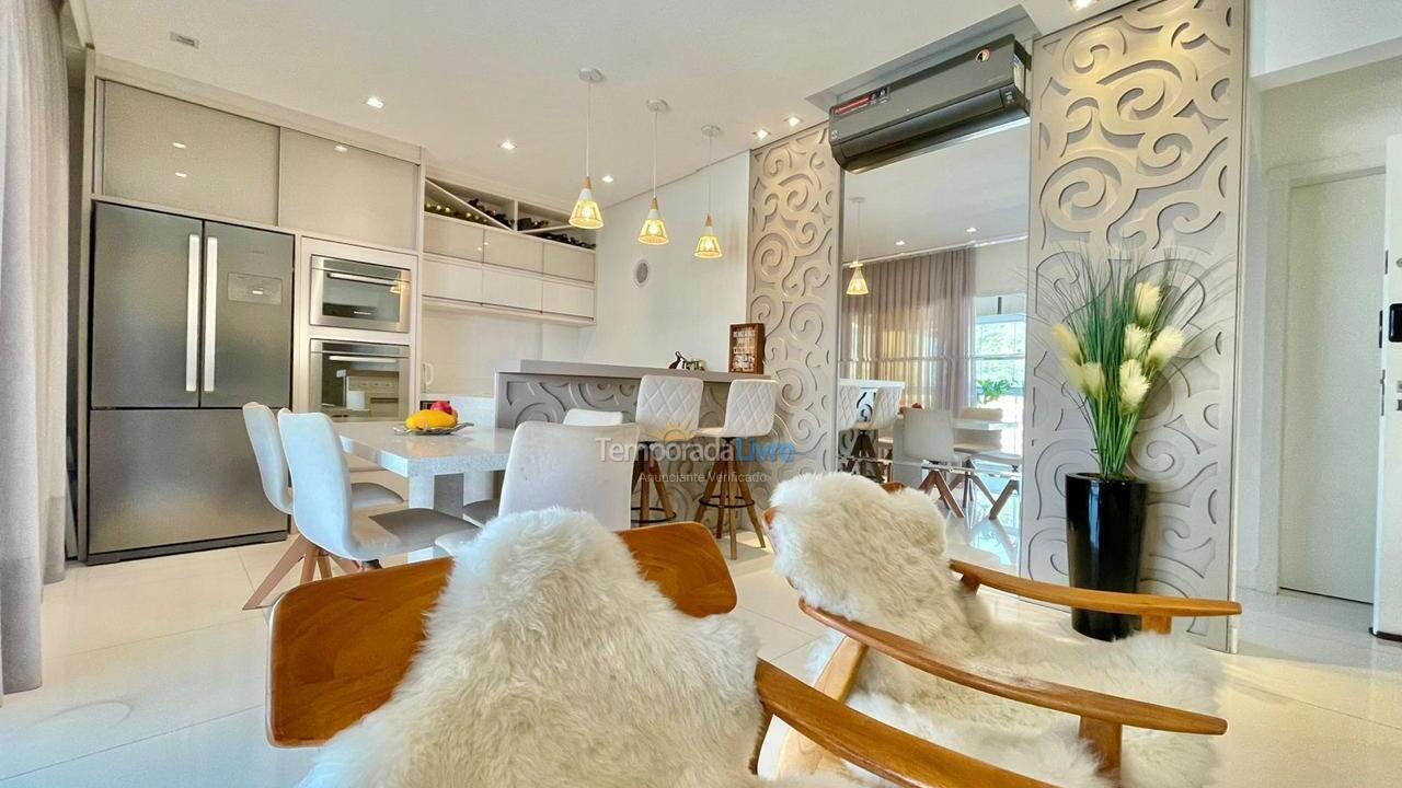 Apartamento para alquiler de vacaciones em Bombinhas (Canto Grande)