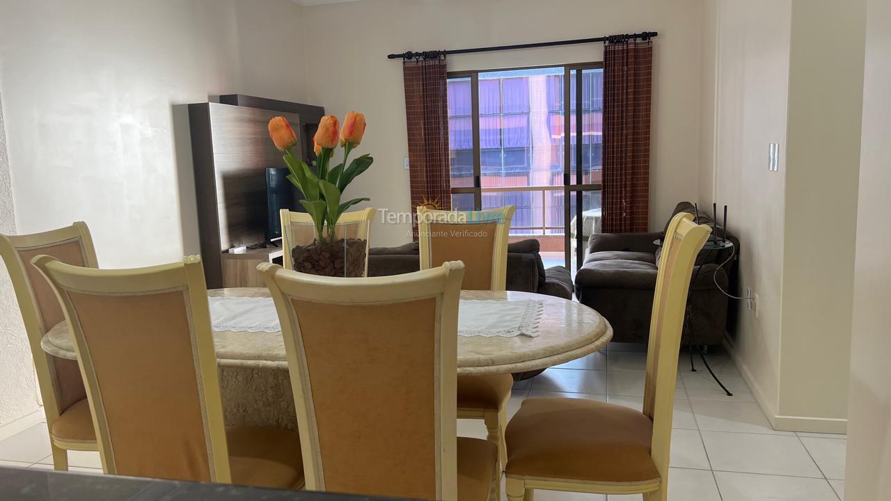 Apartment for vacation rental in Itapema (Meia Praia)