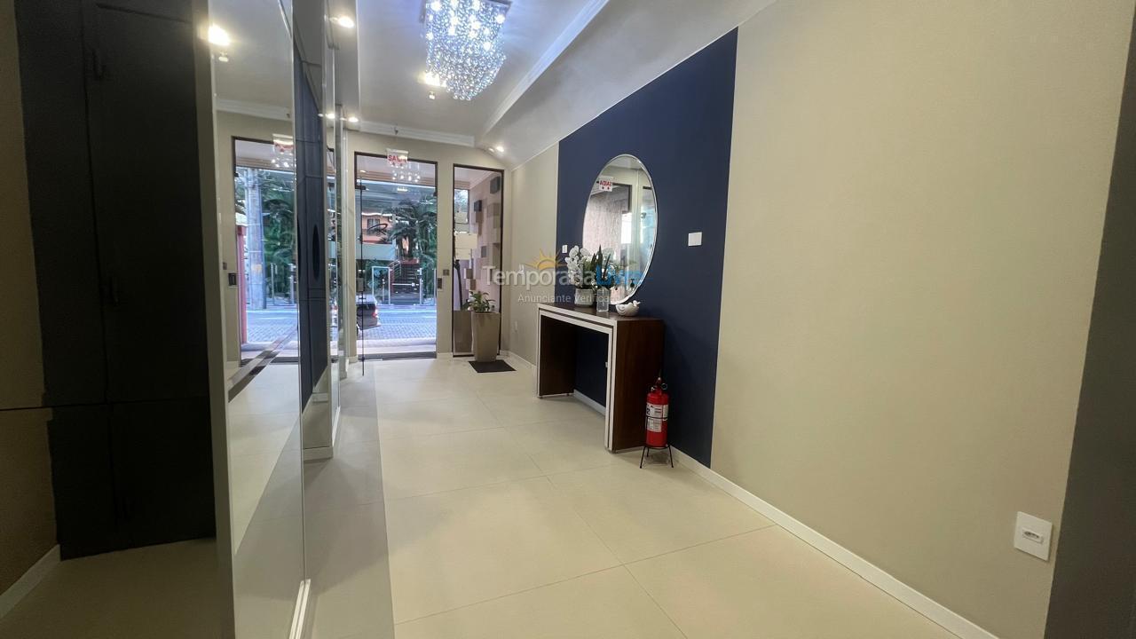 Apartment for vacation rental in Itapema (Meia Praia)