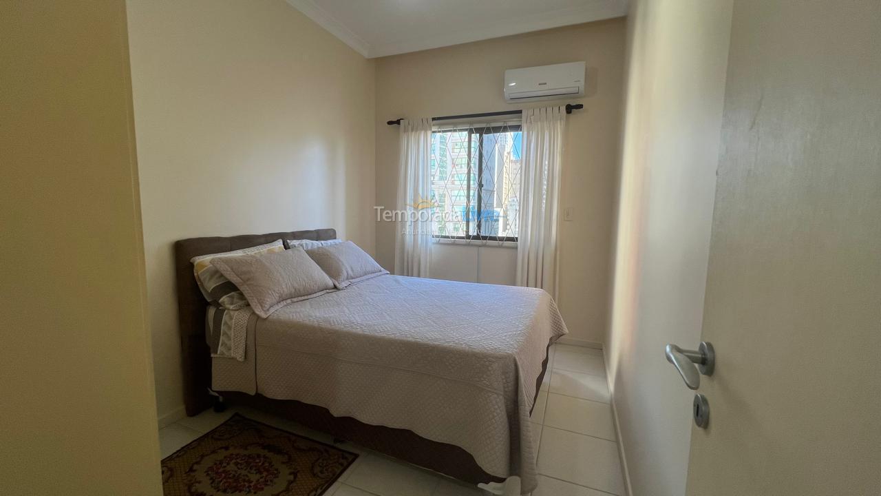 Apartment for vacation rental in Itapema (Meia Praia)