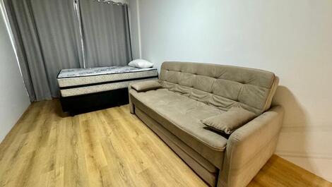 Apartamento Térreo na Praia com Piscina Aquecida