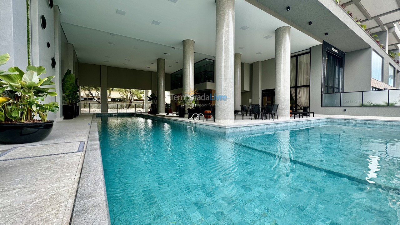 Apartamento para aluguel de temporada em Bombinhas (Canto Grande)