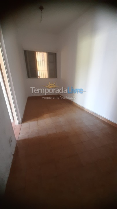 Casa para aluguel de temporada em Praia Grande (Aviação)