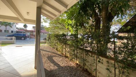 Refuge Just a Few Meters from the Sea! Beach House with 4 Bedrooms