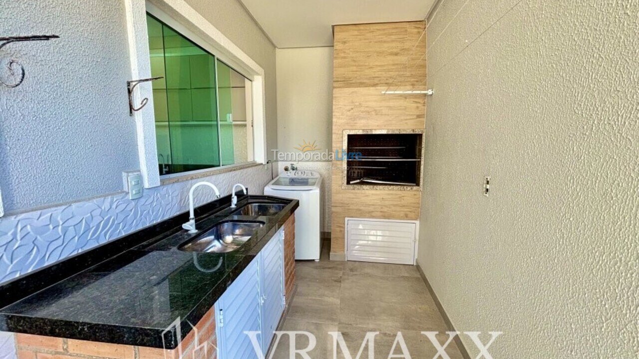 Apartment for vacation rental in Bombinhas (Canto Grande)