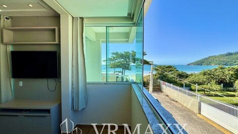 Apartment with beautiful sea view in Canto Grande