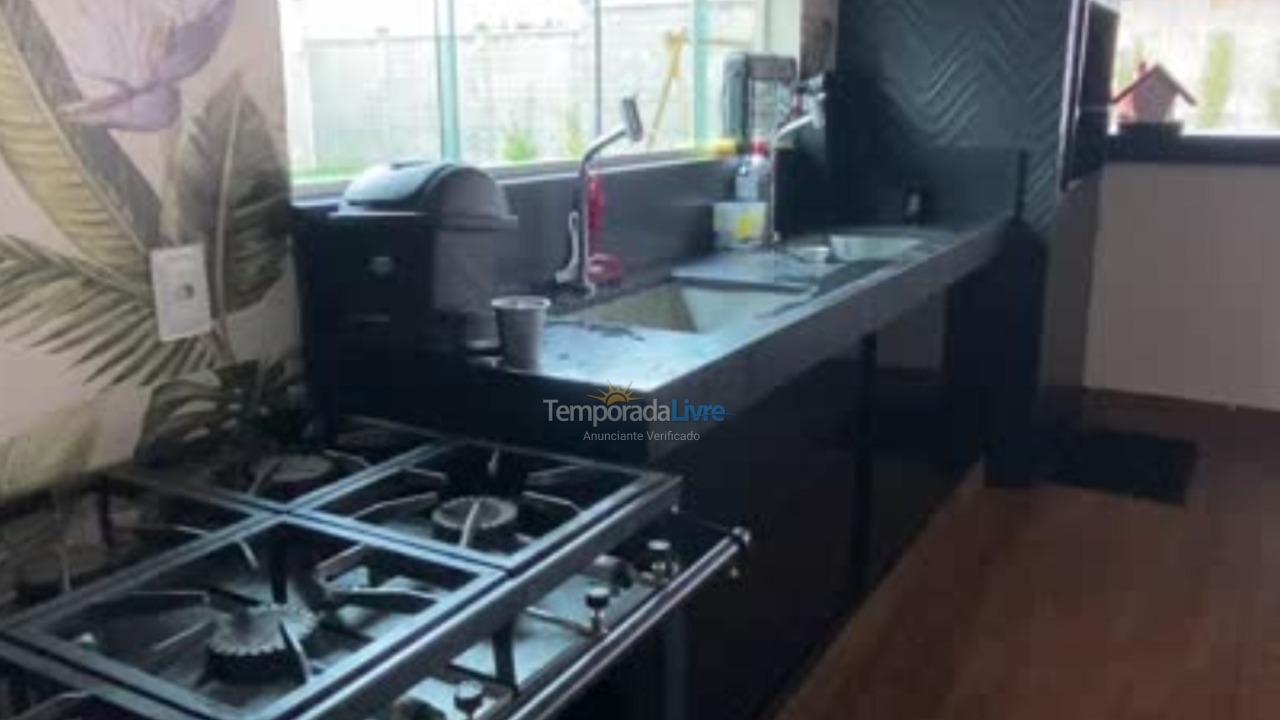 Granja para alquiler de vacaciones em Uberlândia (Chacaras Andorinhas)