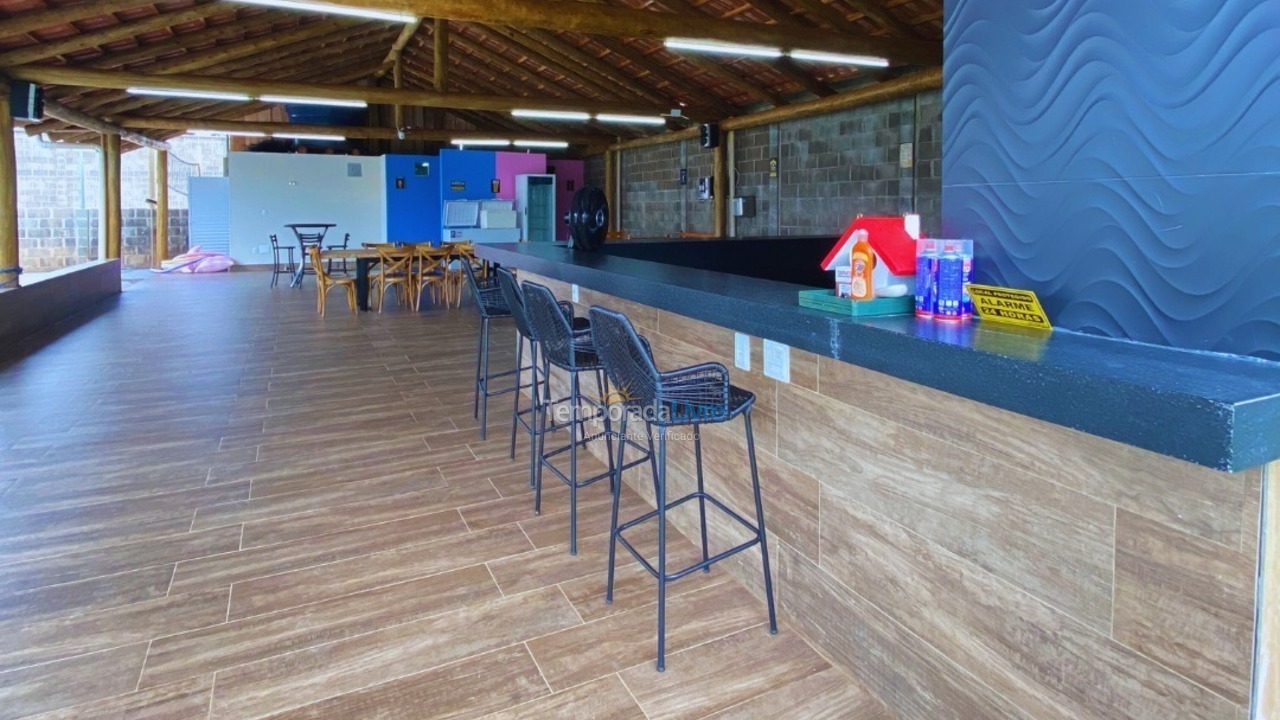 Granja para alquiler de vacaciones em Uberlândia (Chacaras Andorinhas)