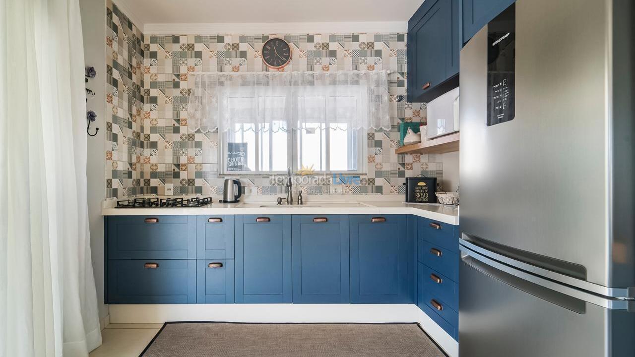 Casa para alquiler de vacaciones em Bombinhas (Praia de Zimbros)