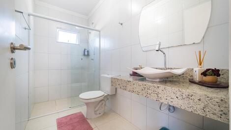 Hermosa casa con piscina