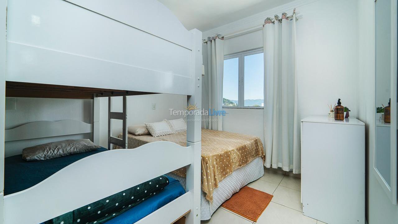 Casa para alquiler de vacaciones em Bombinhas (Praia de Zimbros)