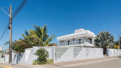Hermosa casa con piscina