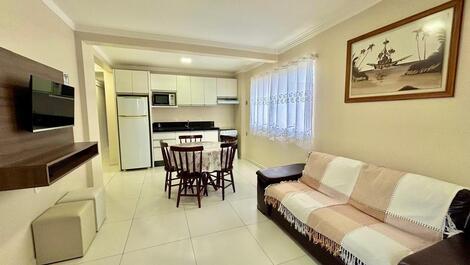 Apartamento frente al mar en Bombinhas, a 200 metros del mar.