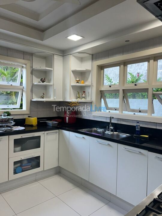 Casa para aluguel de temporada em Rio de Janeiro (São Conrado)