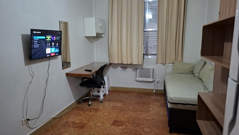 Apedofelps Studio vista mar no José Menino com ar cond, garagem e wifi