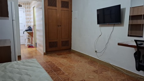 Apedofelps Studio vista mar no José Menino com ar cond, garagem e wifi