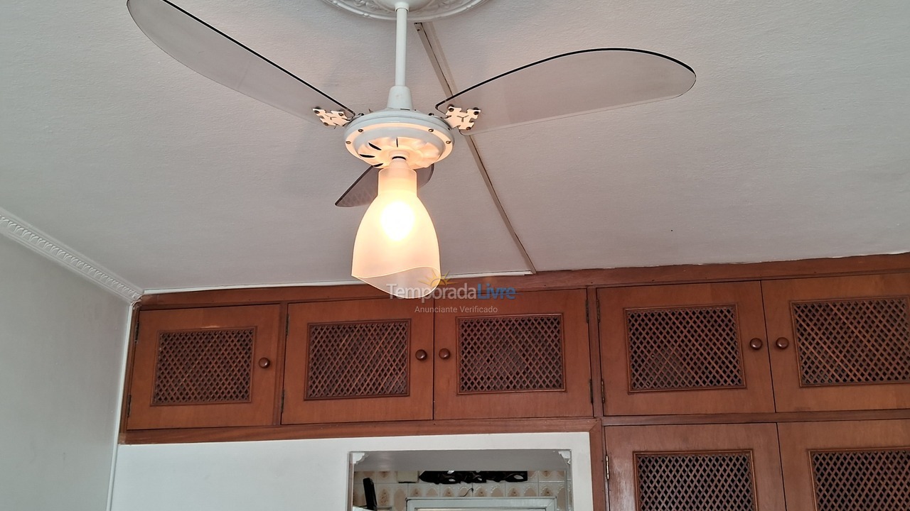 Apartamento para aluguel de temporada em Santos (José Menino)