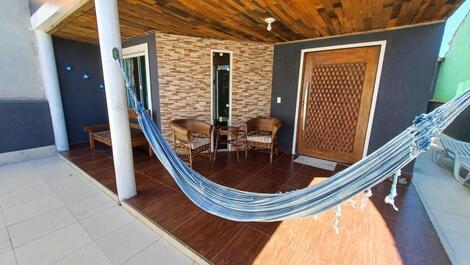 House in Cabo Frio with 3 suites and a swimming pool just a few steps from the sea!