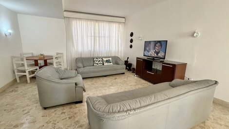 SV153 - Seafront building | Great location