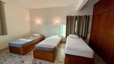 SV153 - Seafront building | Great location