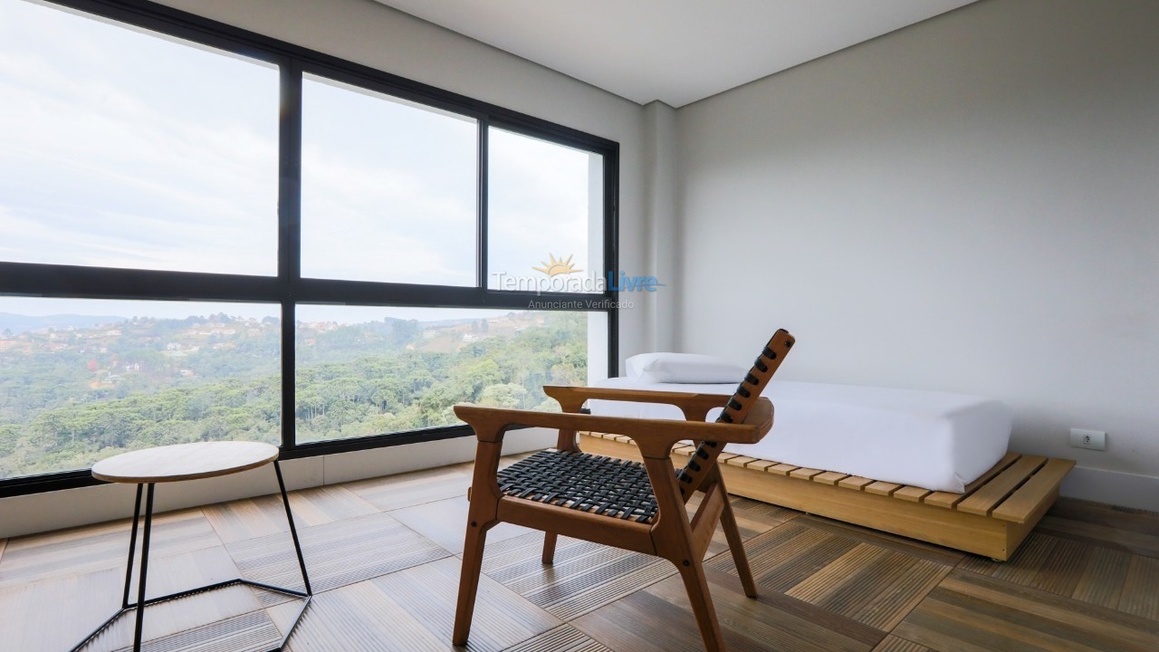Apartamento para aluguel de temporada em Campos do Jordão (Jardim Belvedere)
