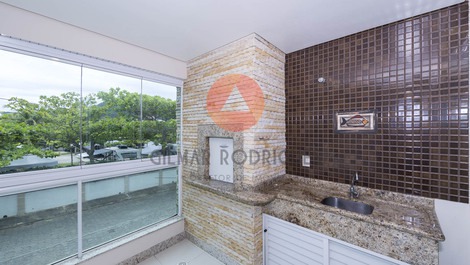 Apartamento a 150 metros da praia para 5 pessoas