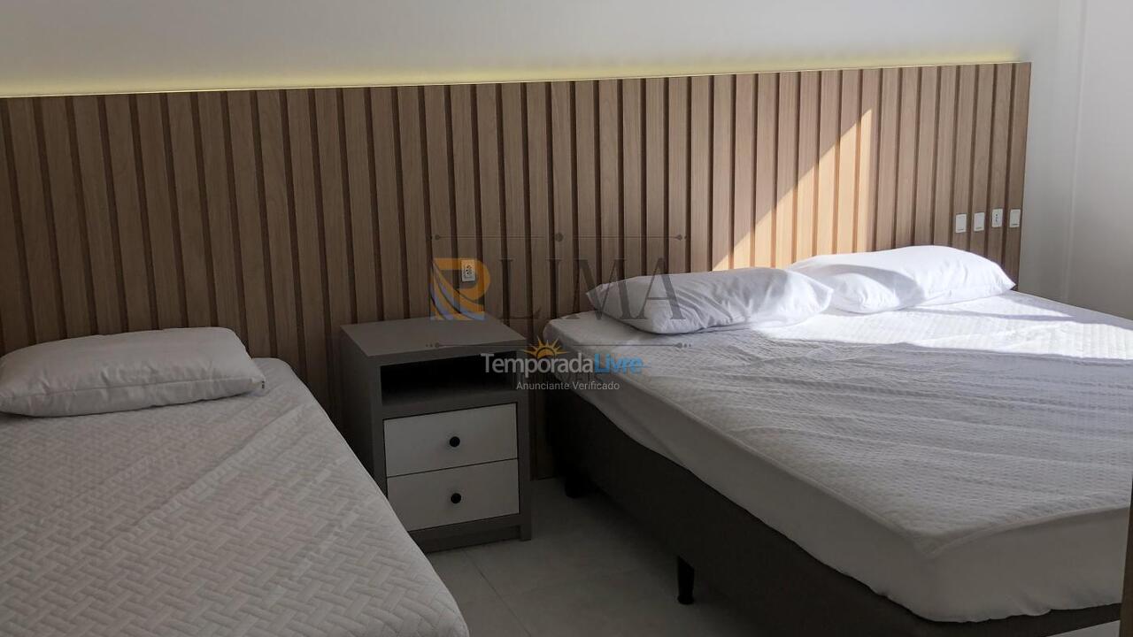 Apartamento para aluguel de temporada em Bombinhas (Canto Grande)