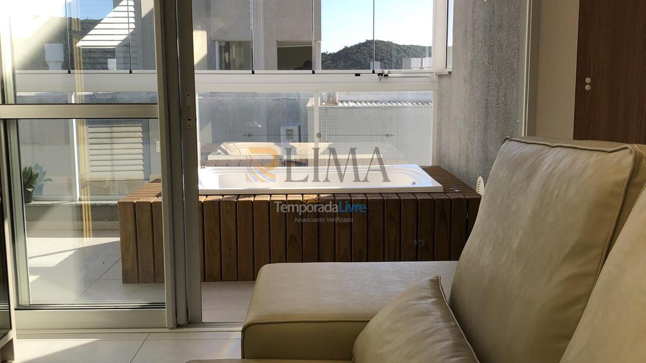 Apartamento para aluguel de temporada em Bombinhas (Canto Grande)