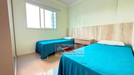 ¡Dúplex finamente amueblado con vistas al mar en Mariscal!