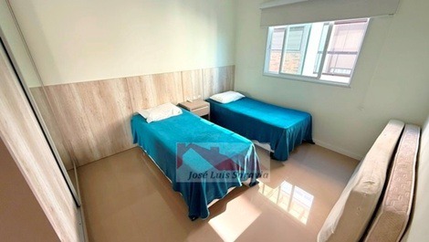 ¡Dúplex finamente amueblado con vistas al mar en Mariscal!